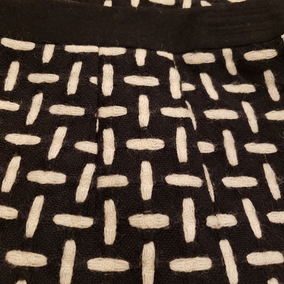 Talbots straight skirt, black/ivory, size 6 - Picture 4 of 8